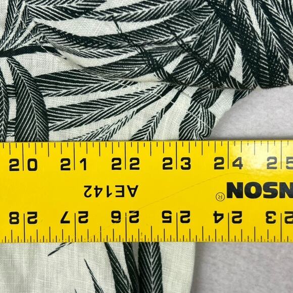 Tahari Tunic Shirt Dress Women’s Size Medium Tan Black Botanical Leaf 100% Linen - Picture 6 of 8